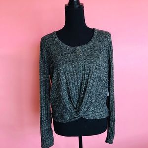 JUSTIFY LONG SLEEVE SHIRT NWT RIBBED TWISTED FRONT